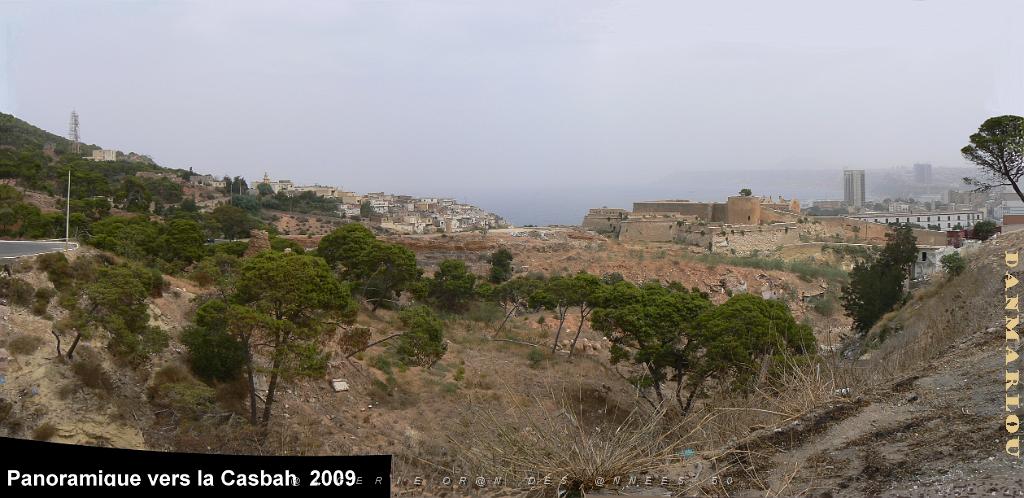 ORAN 2009 Pano vers la Casbah .jpg